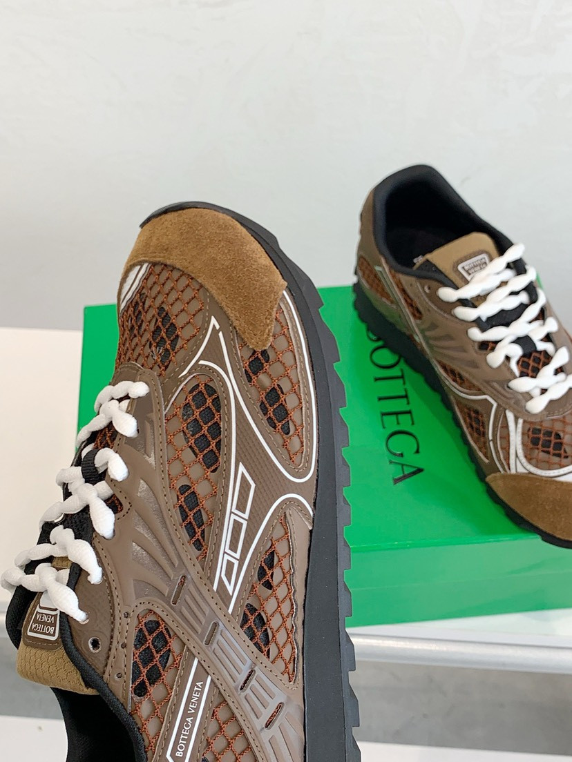 BOTTEGA VENETA Orbit Sneaker