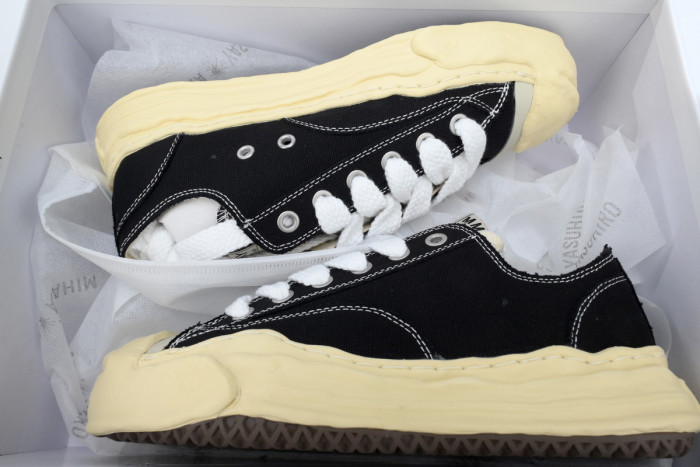 MIHARA YASUHIRO Beige Black 02556