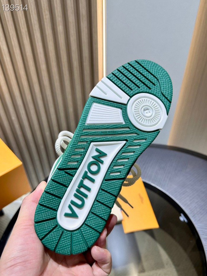 l**is V*t*n lv skate sneaker